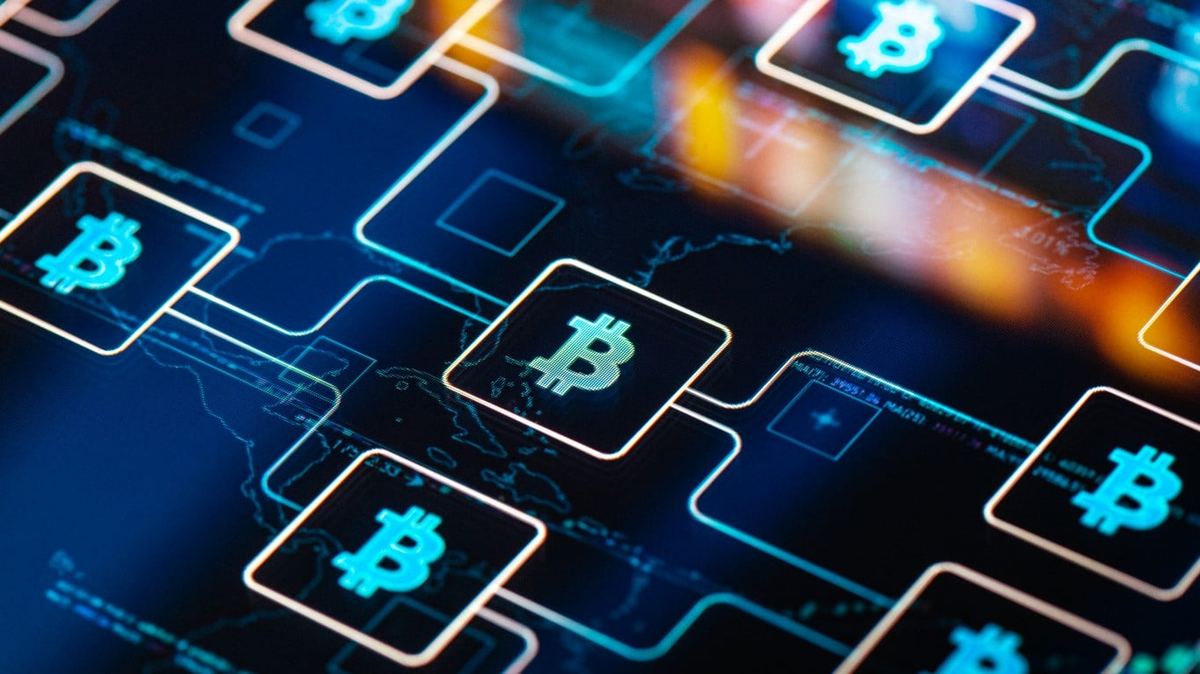 Tether $184 mlrdlik steblekoinini Bitkoin tarmog'iga qaytarmoqda 💵