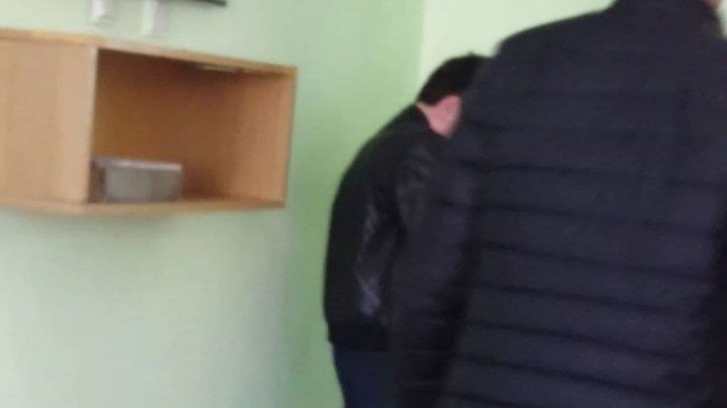 Qashqadaryoda o‘quvchining ota-onasiga chora ko‘rildi 🏫