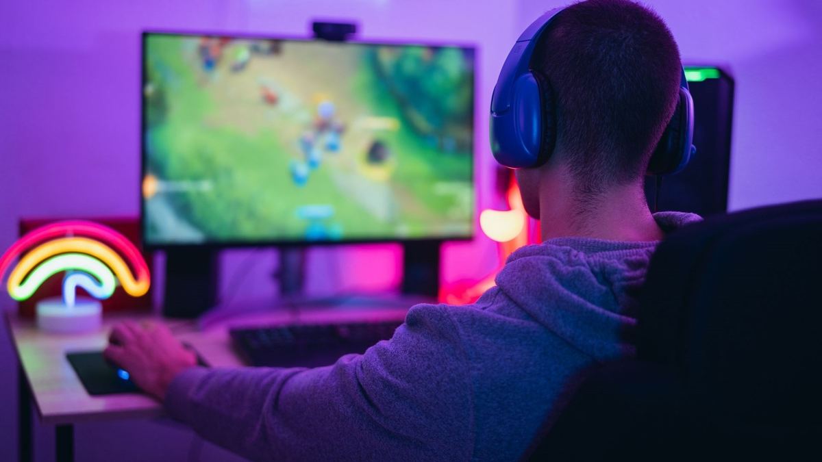 🎮 Yoshlar oʻyinlarga pul sarflamayapti!
