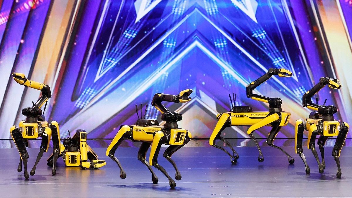 Boston Dynamics Spot robotlari tanlovda 🤖