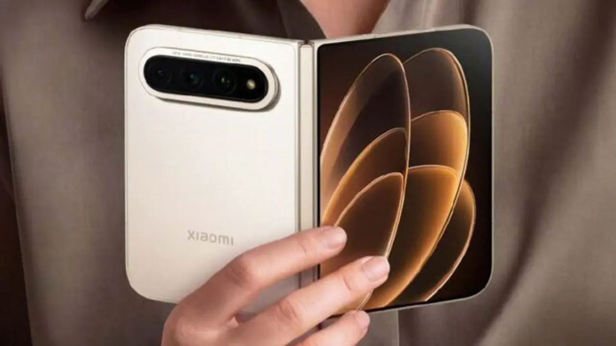 📱 Xiaomi 18 Fold rasman taqdim etildi